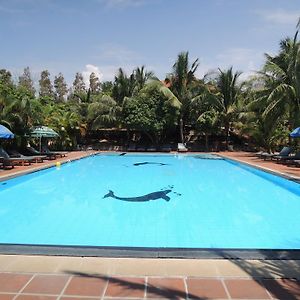 Sand Garden Resort